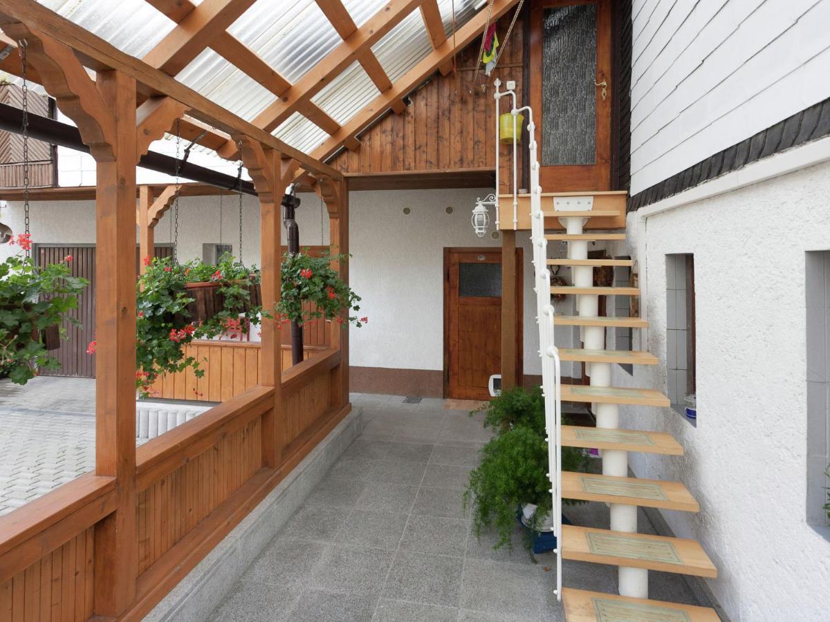 Apartment In Thuringian Forest With Garden Oberweißbach Εξωτερικό φωτογραφία
